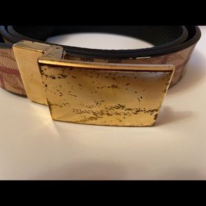Burberry reversible belt